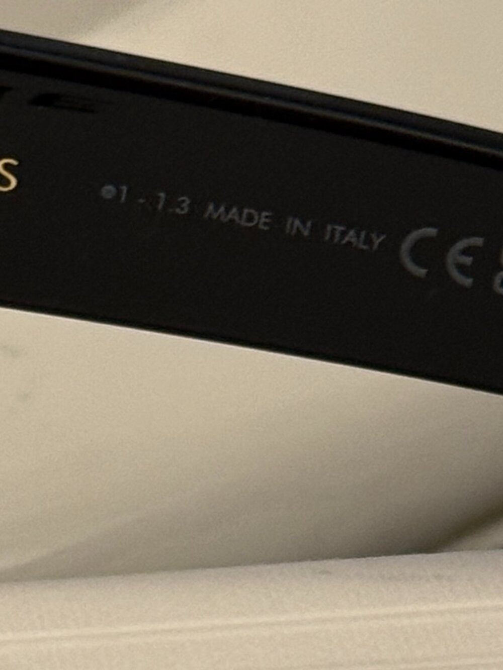 π Indulge in Celine Paris CL40194U Sunglasses | Black Frame Gray Lens | NWT - Picture 3 of 13